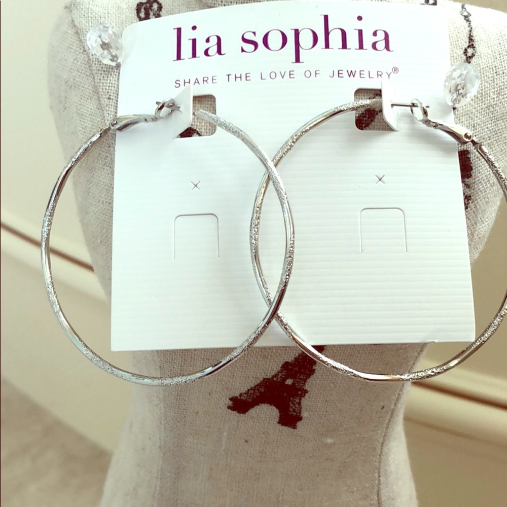 Samba lever back Hoops